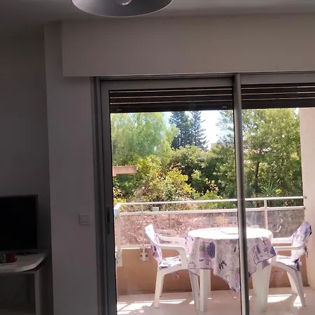 Avec Terrasse 2 Personnes * لو لا فاندو