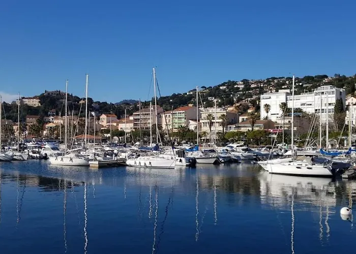 Avec Terrasse 2 Personnes * Le Lavandou