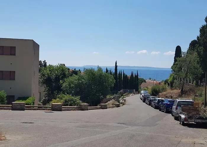 Avec Terrasse 2 Personnes Le Lavandou
