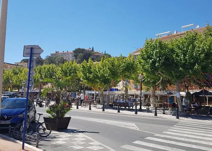 Avec Terrasse 2 Personnes Le Lavandou